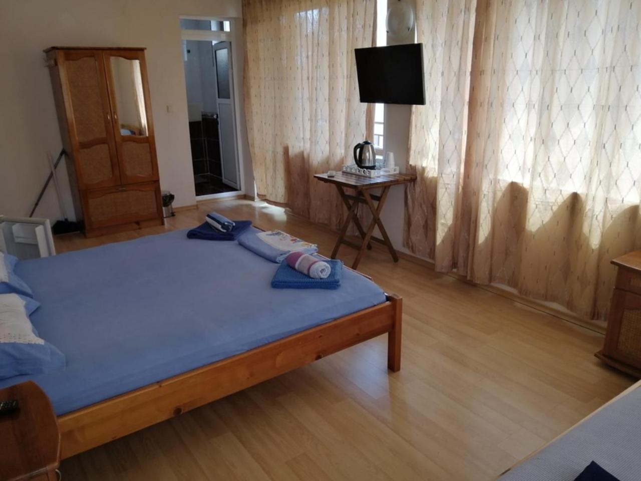 Guest House "Zora - Sarafovo" 부르가스 외부 사진